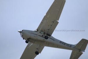 FAA Registration No. N467ER | DLK AIR LLC, Jupiter, Owner. Image captured April 20, 2017, 101 a.m.